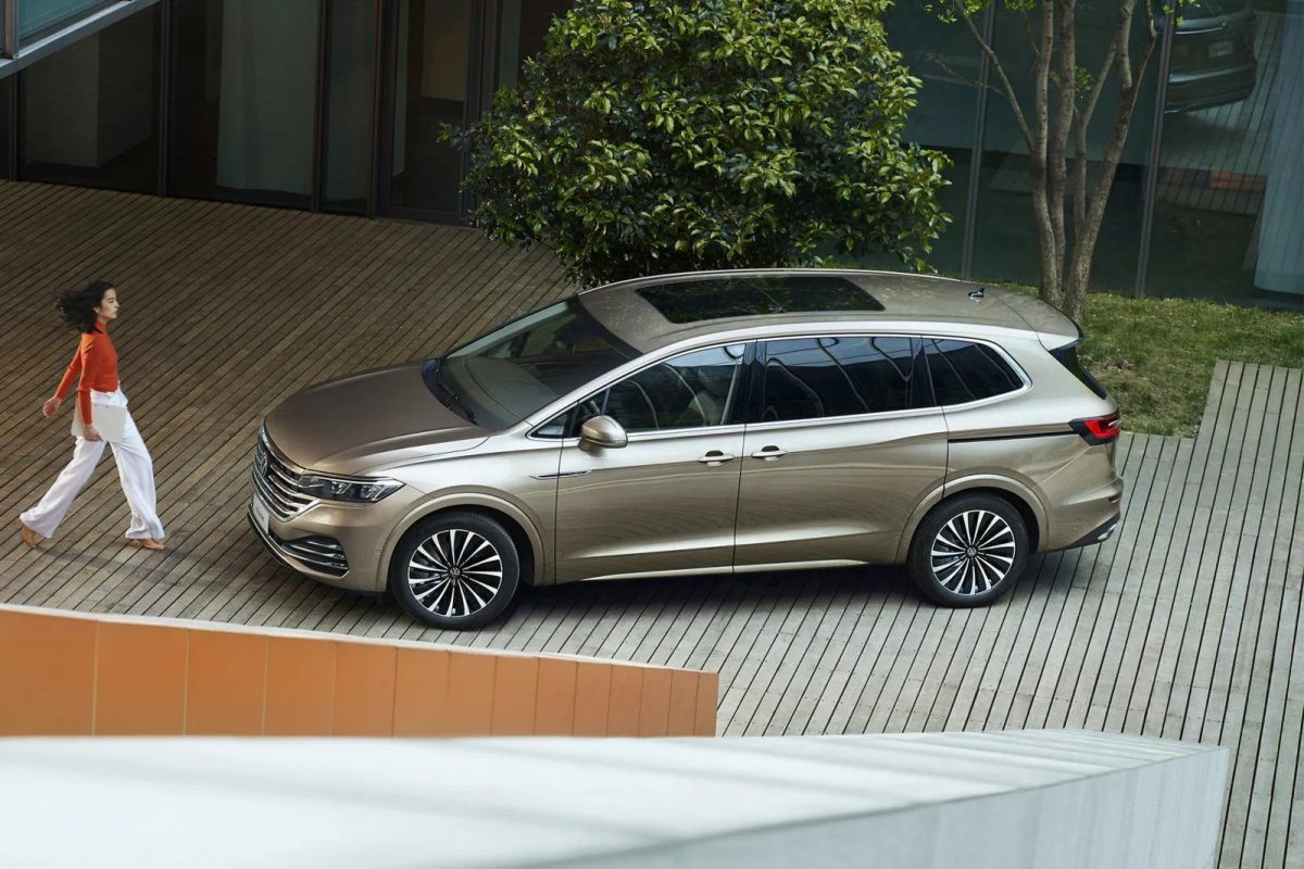 MPV cao cấp Volkswagen Viloran có triển vọng gì khi về Việt Nam? 30 z4845556923032 e9414cde42609f23bd4ac66efe2fe69a